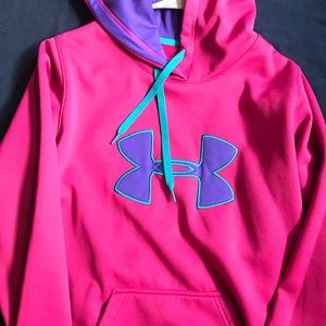 Under armour sweatshirt